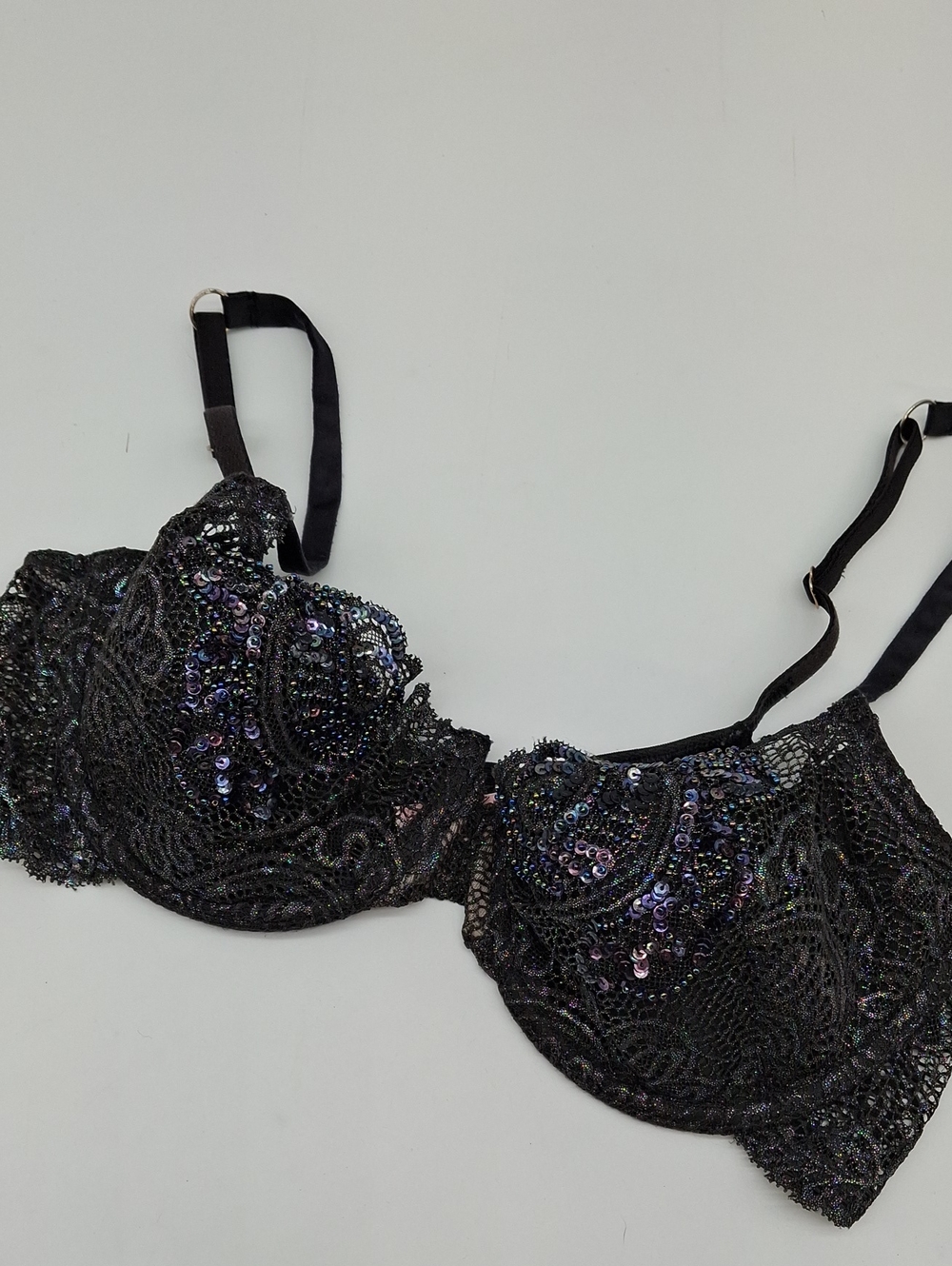 Victoria's Secret Very Sexy Bead Holographic Lace Unpadded Push-Up Bra Black 36C